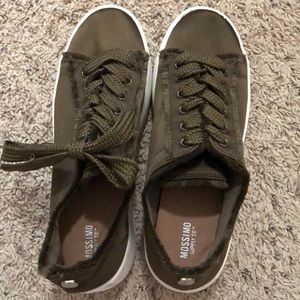 Dark green platform sneakers